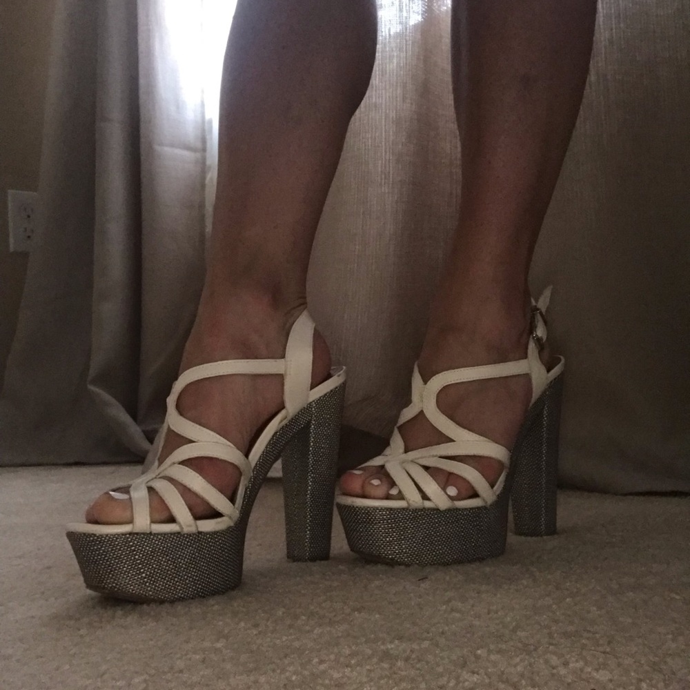 Jessica Simpson platform sandals